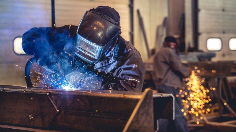 UNIDO Enlightens Welders About The Dangers of PCBS Chemical